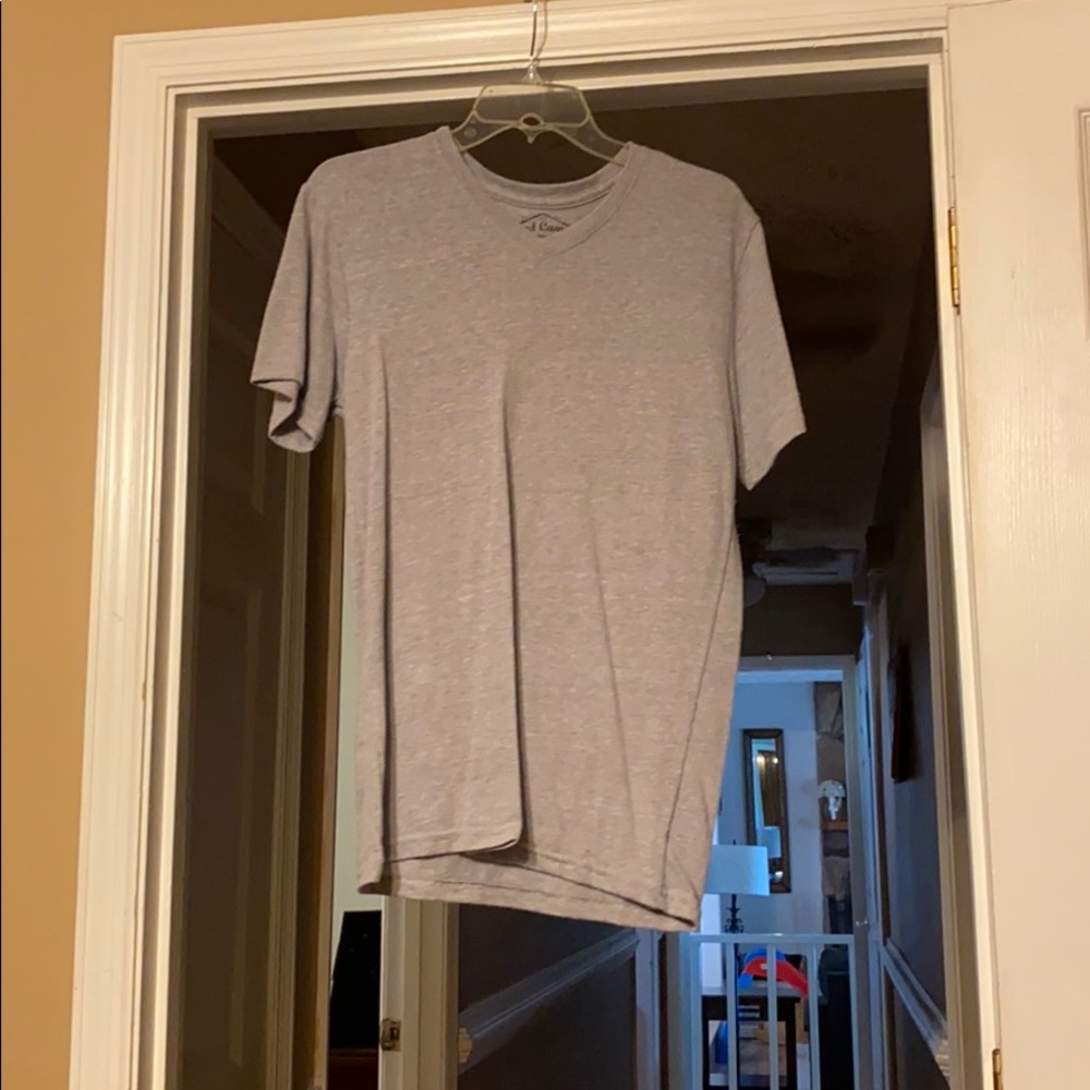 Men’s v neck
